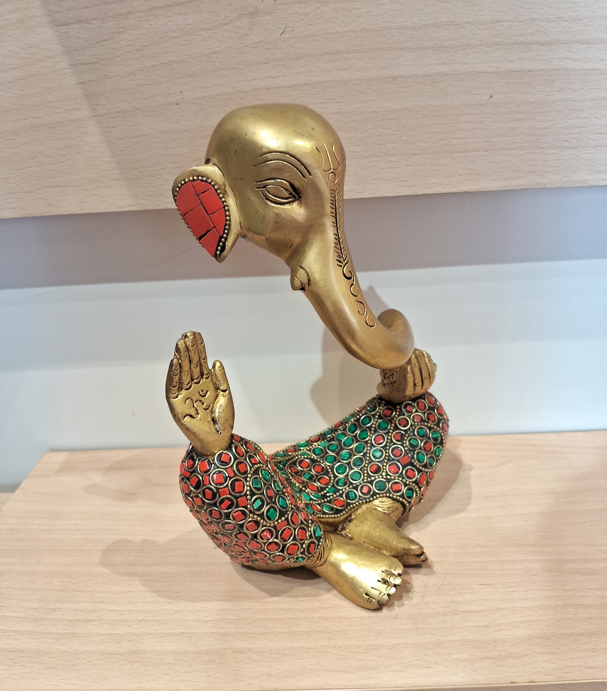 Modern Ganesha stone finish