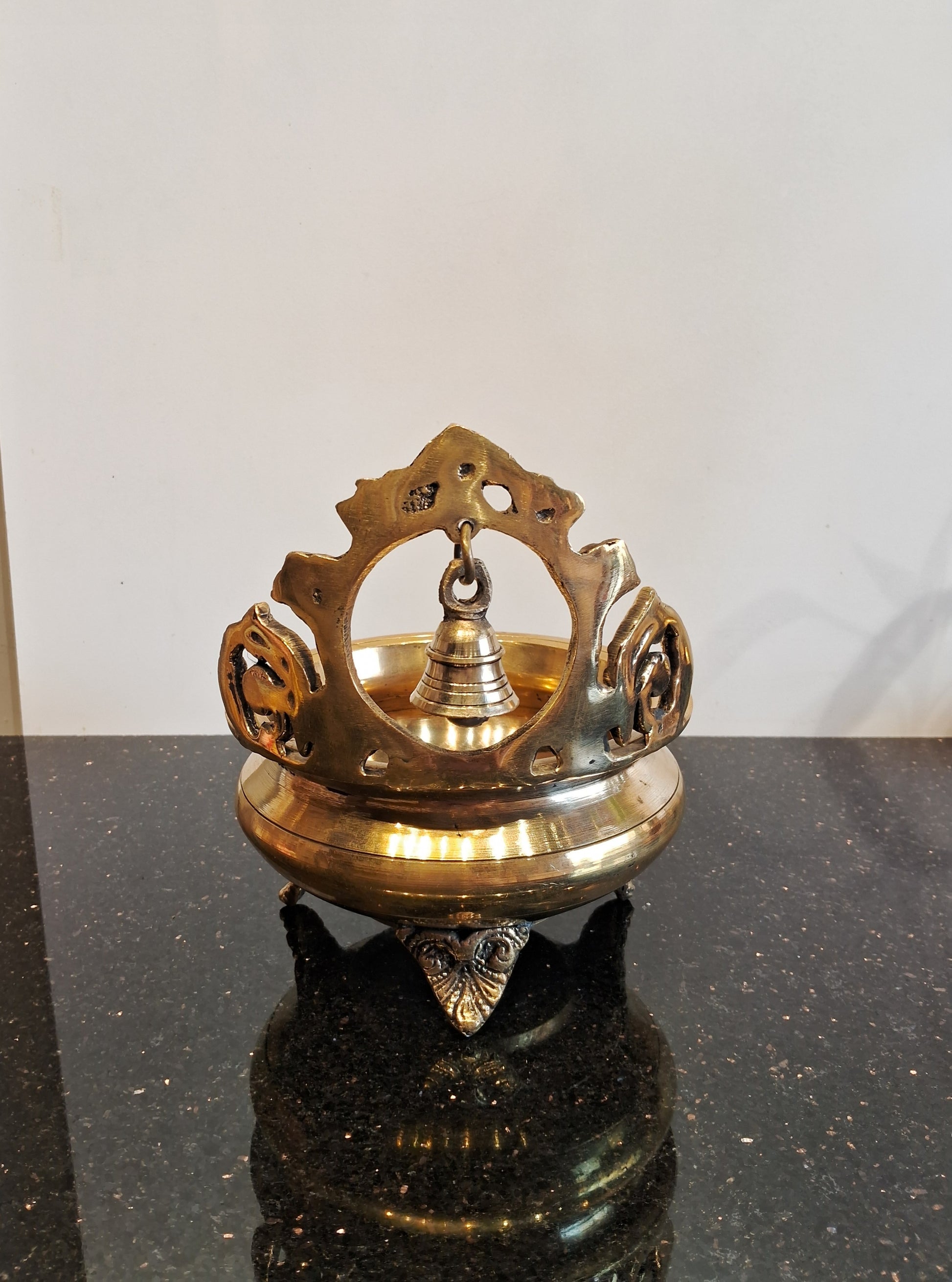 Uruli with Bell