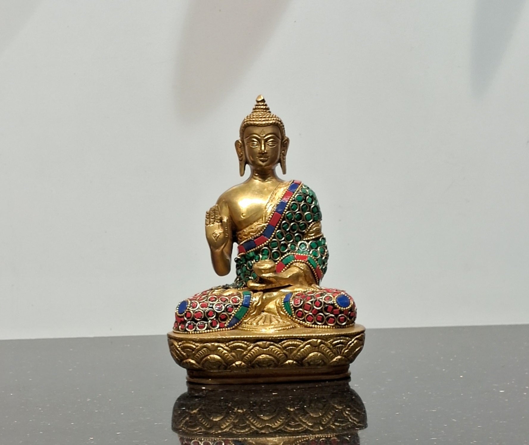 Buddha with Stone work