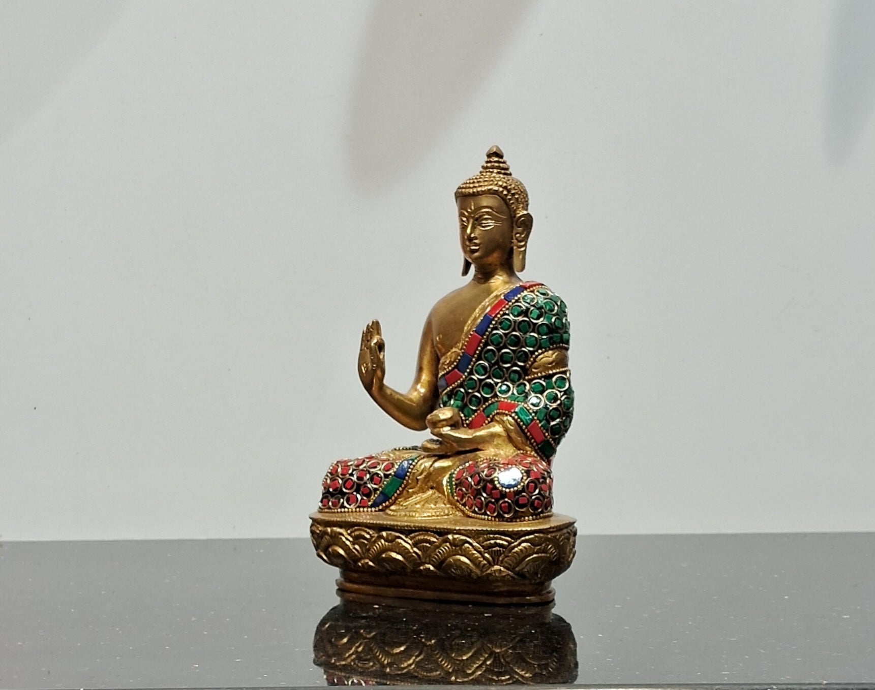 Buddha with Stone work