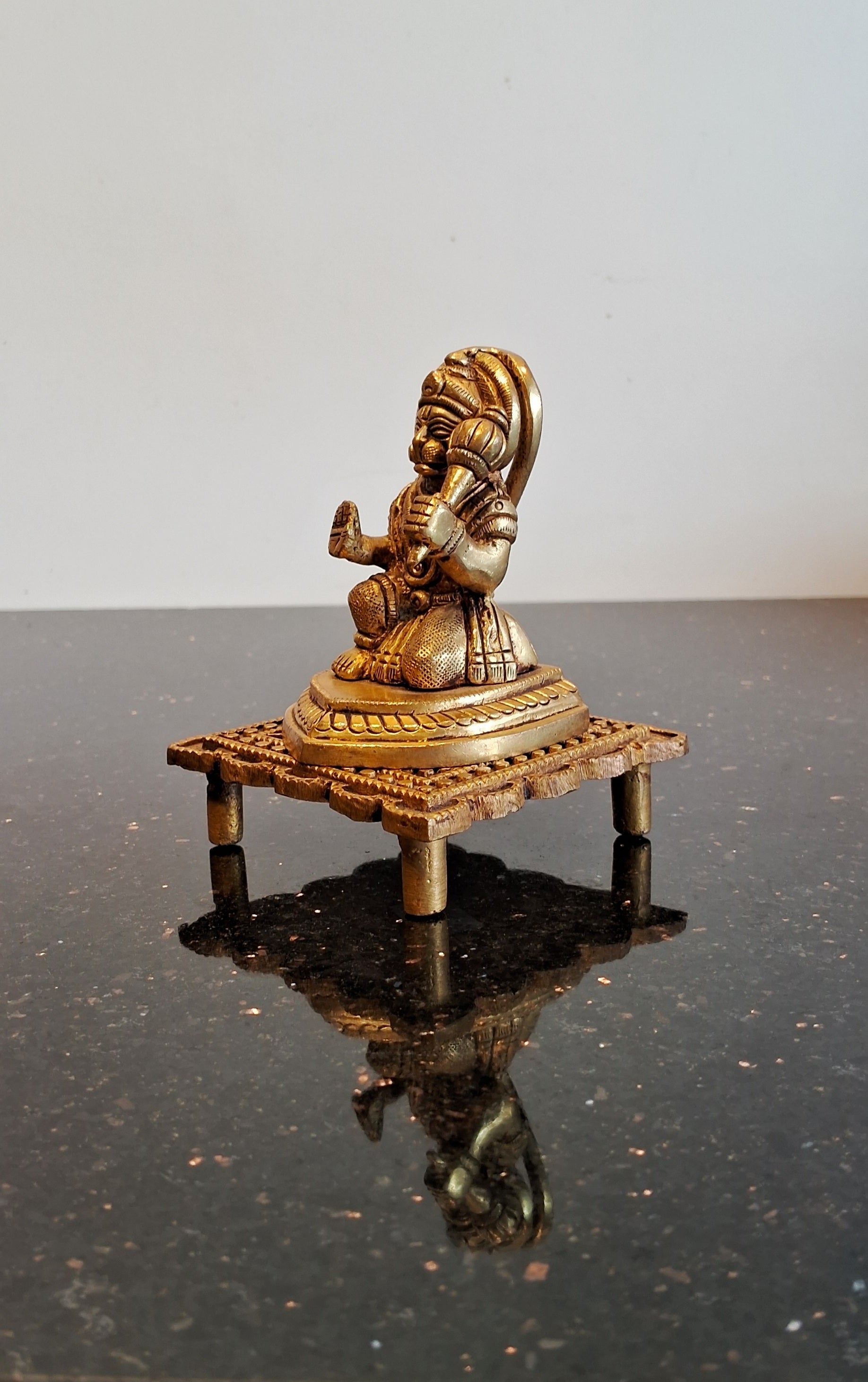 Hanuman Sitting Position