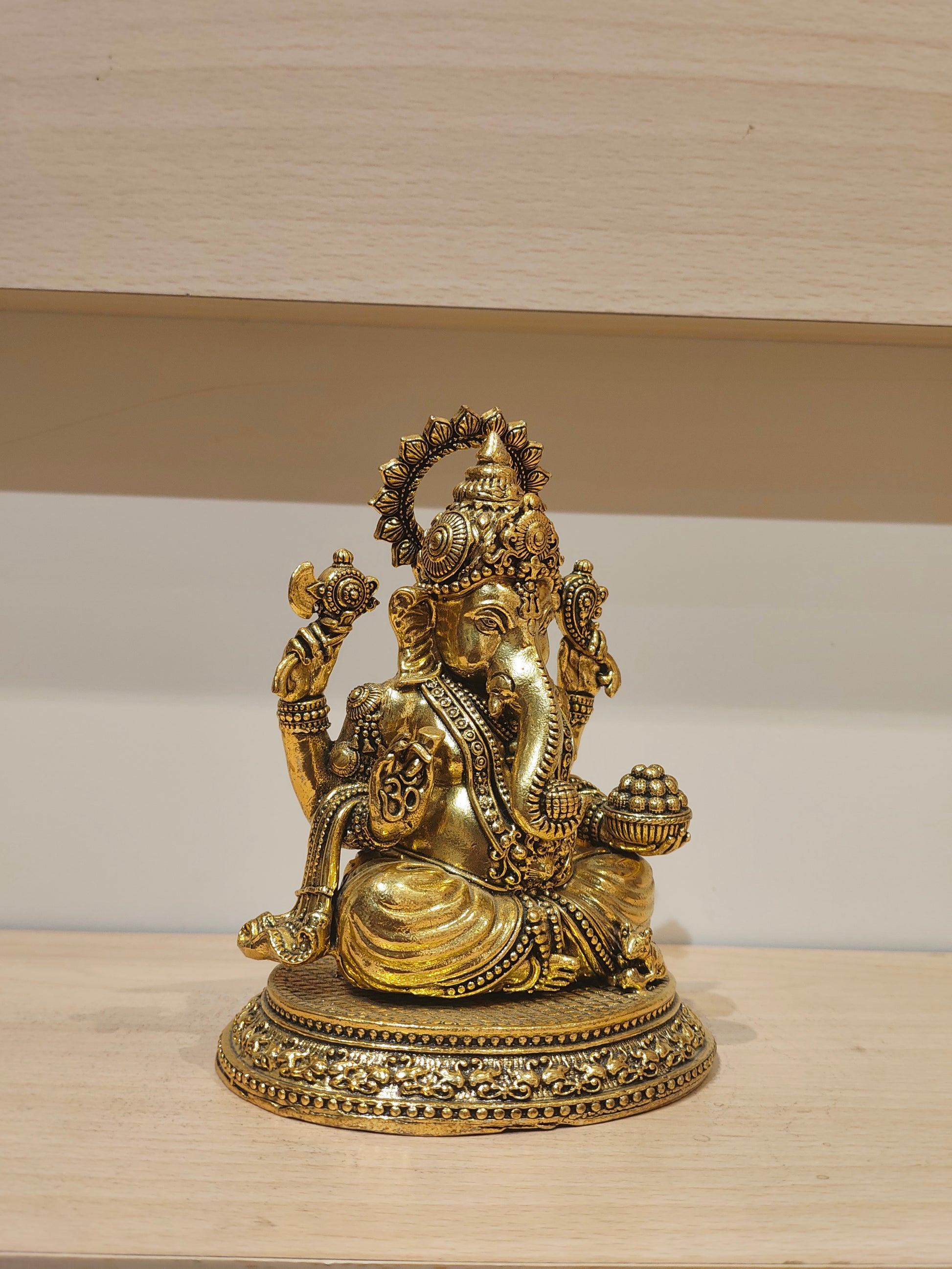 Ganesha on Oval Base