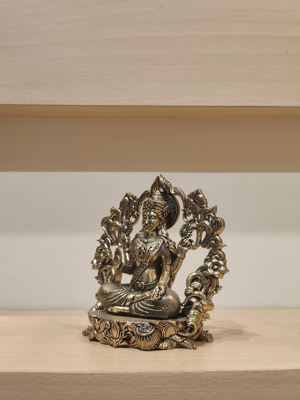 Lakshmi Thiruvachi