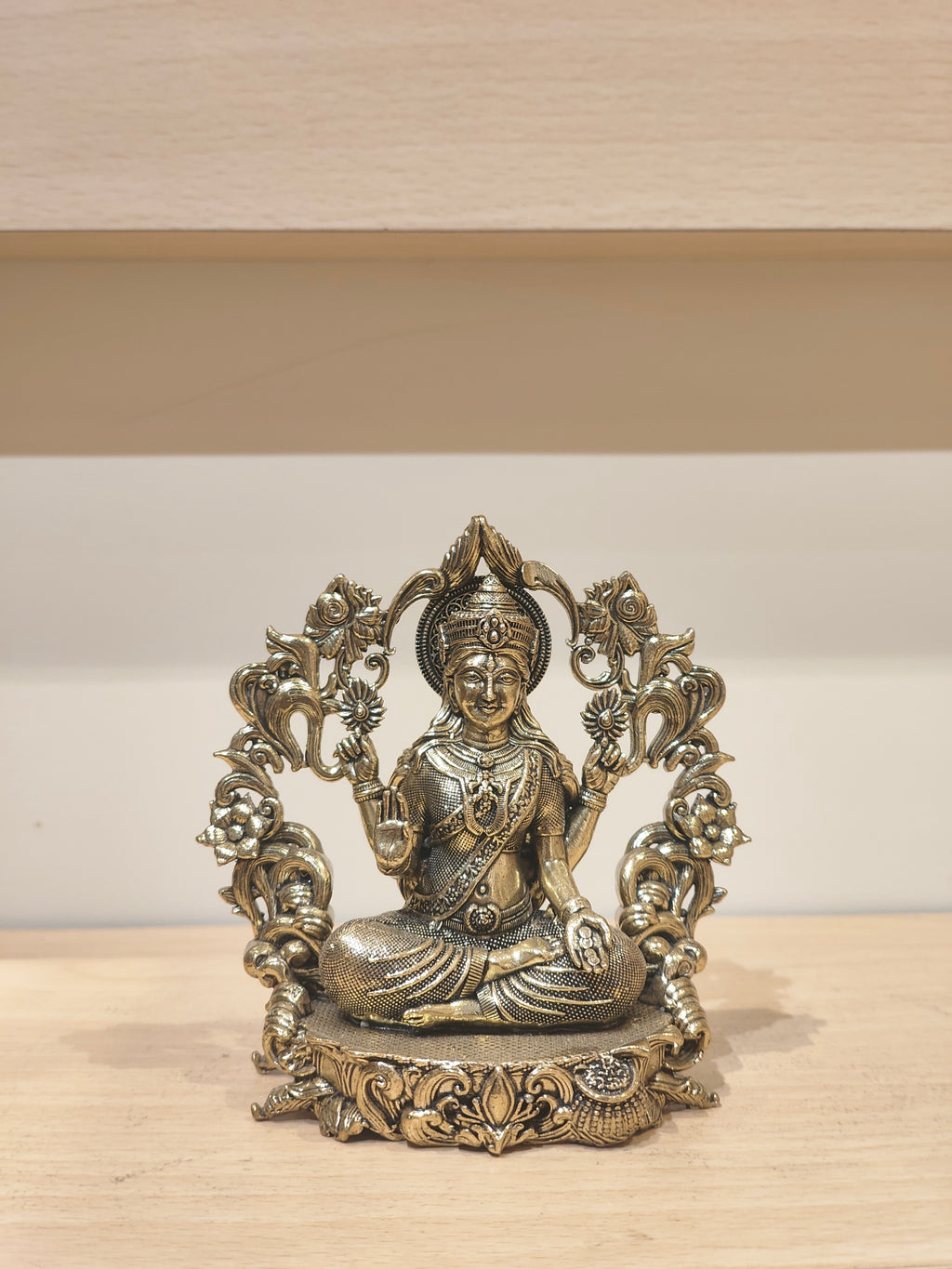 Lakshmi Thiruvachi