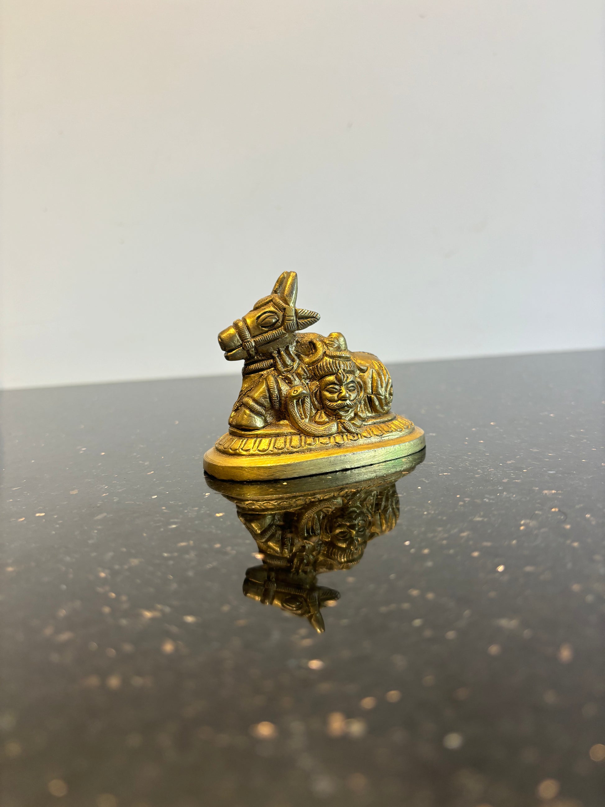 Nandhi