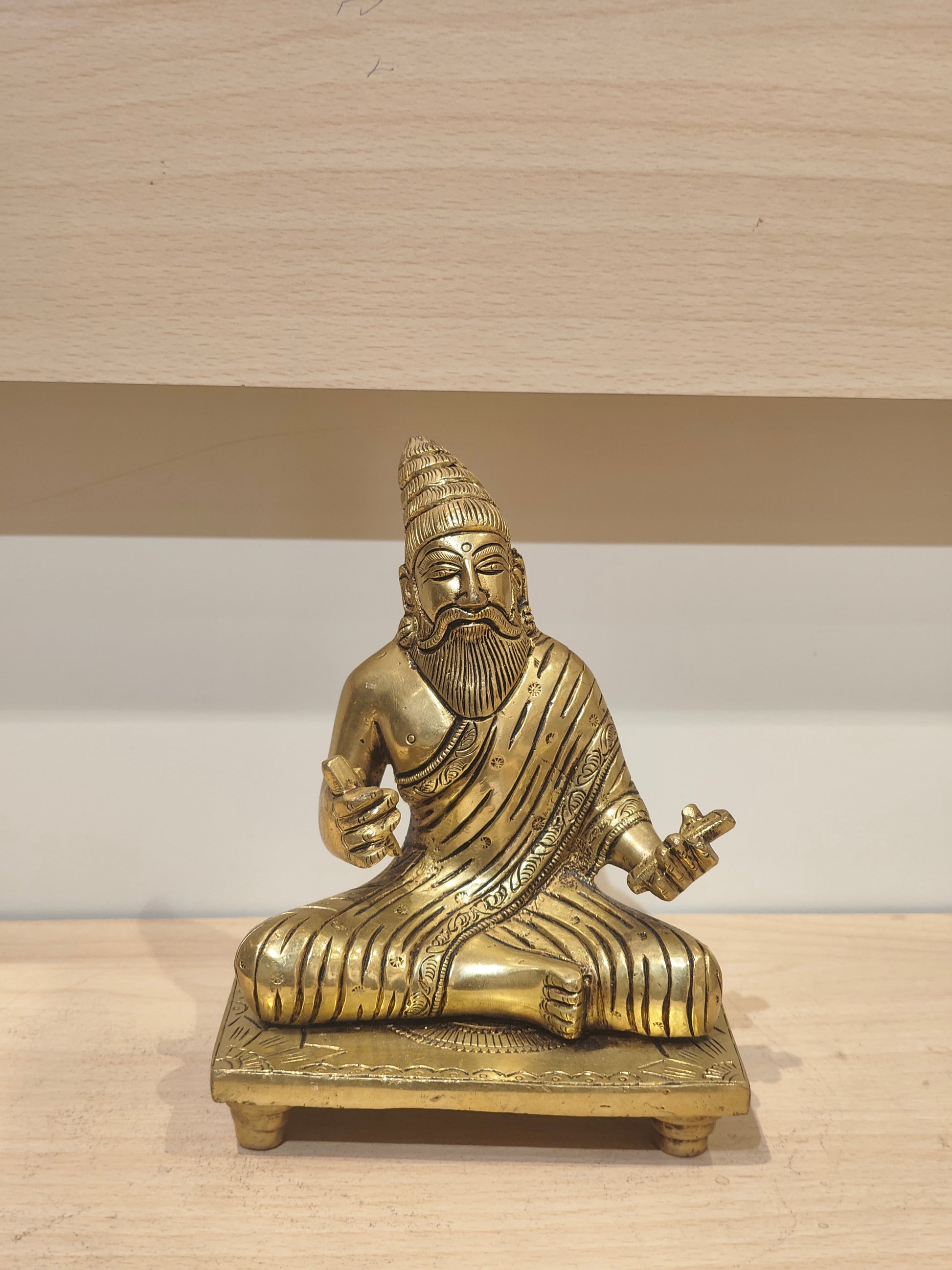 Thiruvalluvar