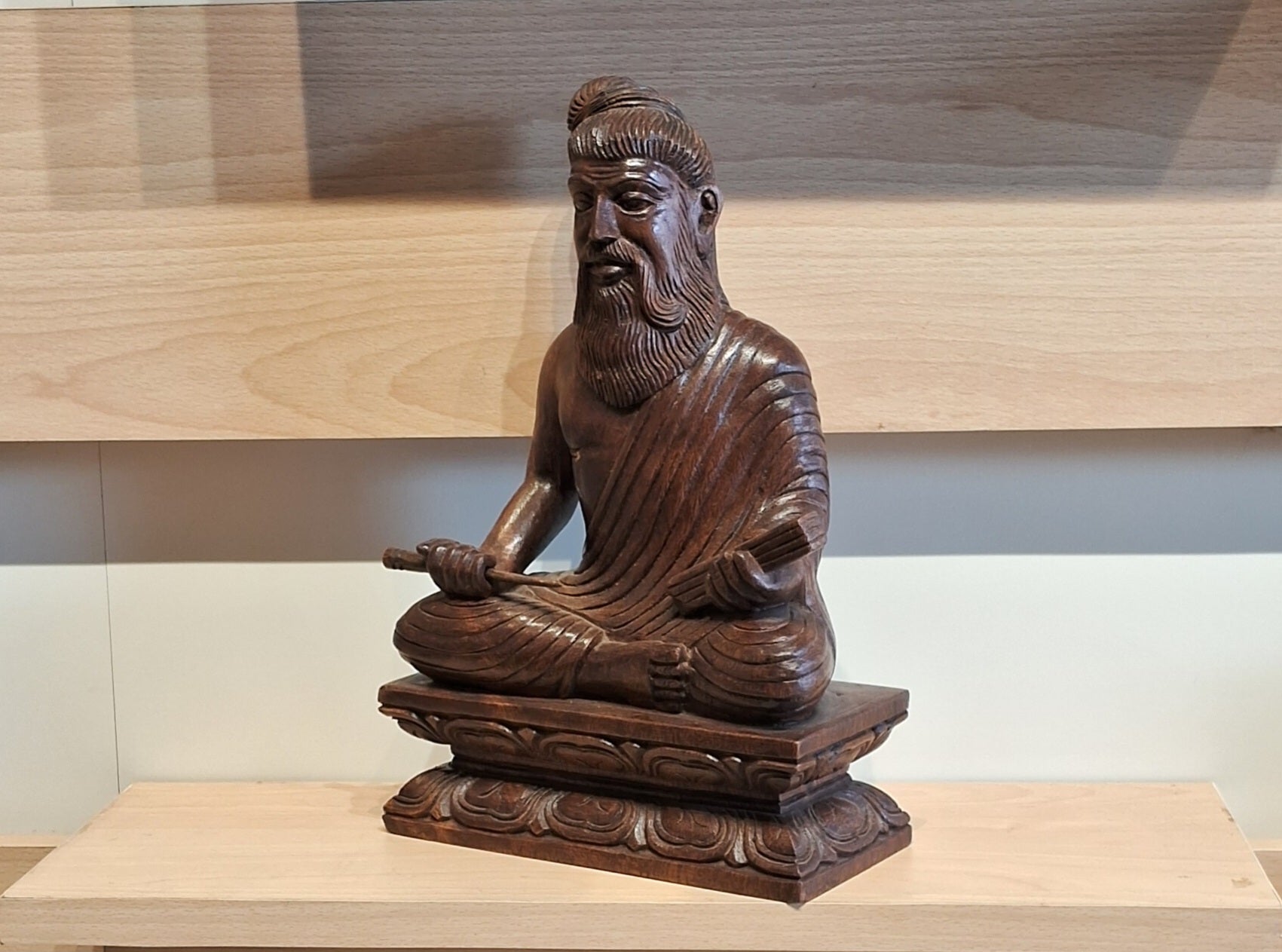 Thiruvalluvar Statue
