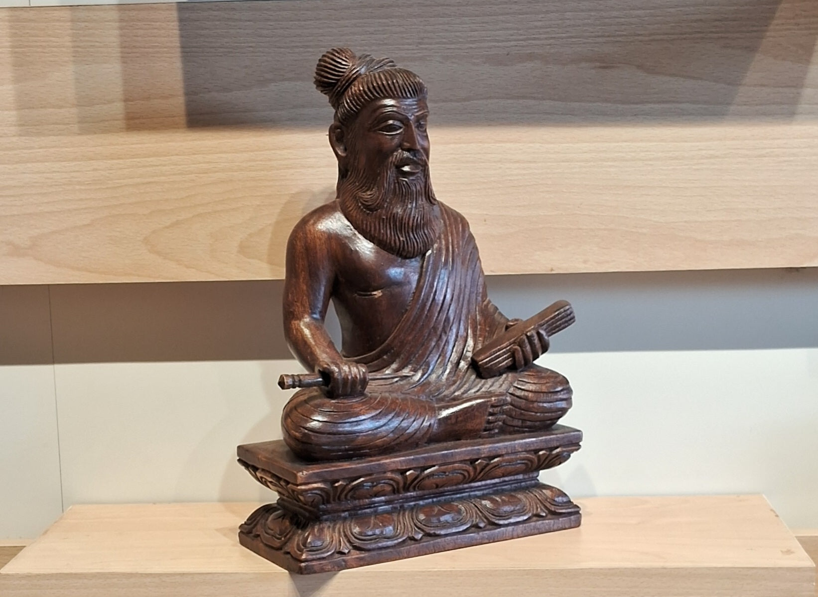 Thiruvalluvar Statue