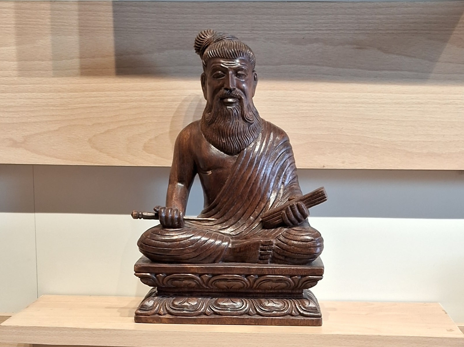 Thiruvalluvar Statue